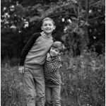 A photo of a pair of brothers for family photos in Chicagoland