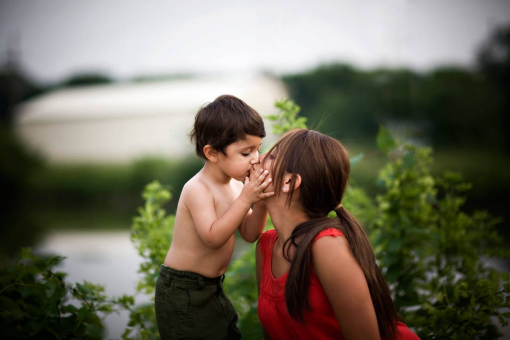 Beautiful photography of suburban Chicago siblings