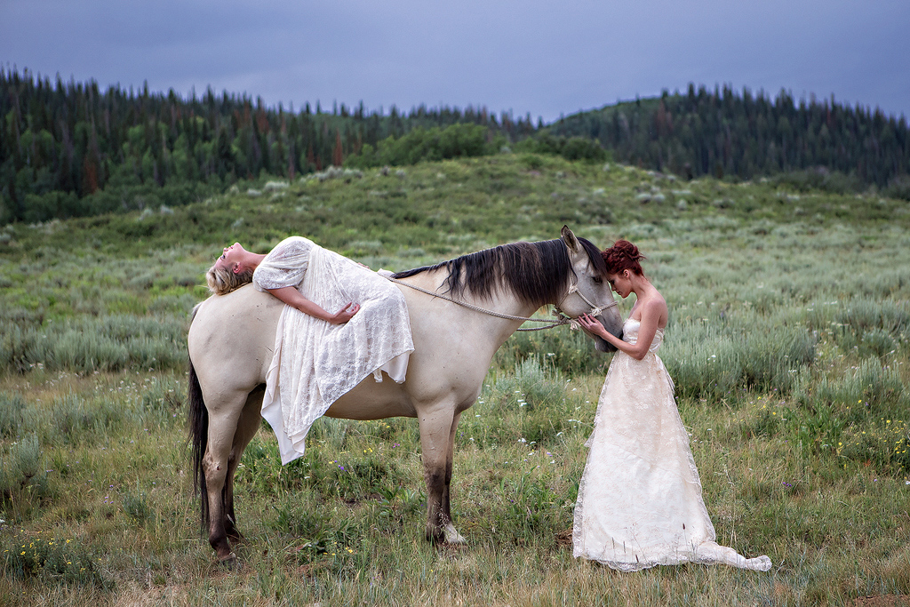 Beautiful heartfelt photography in the mountains of Colorado